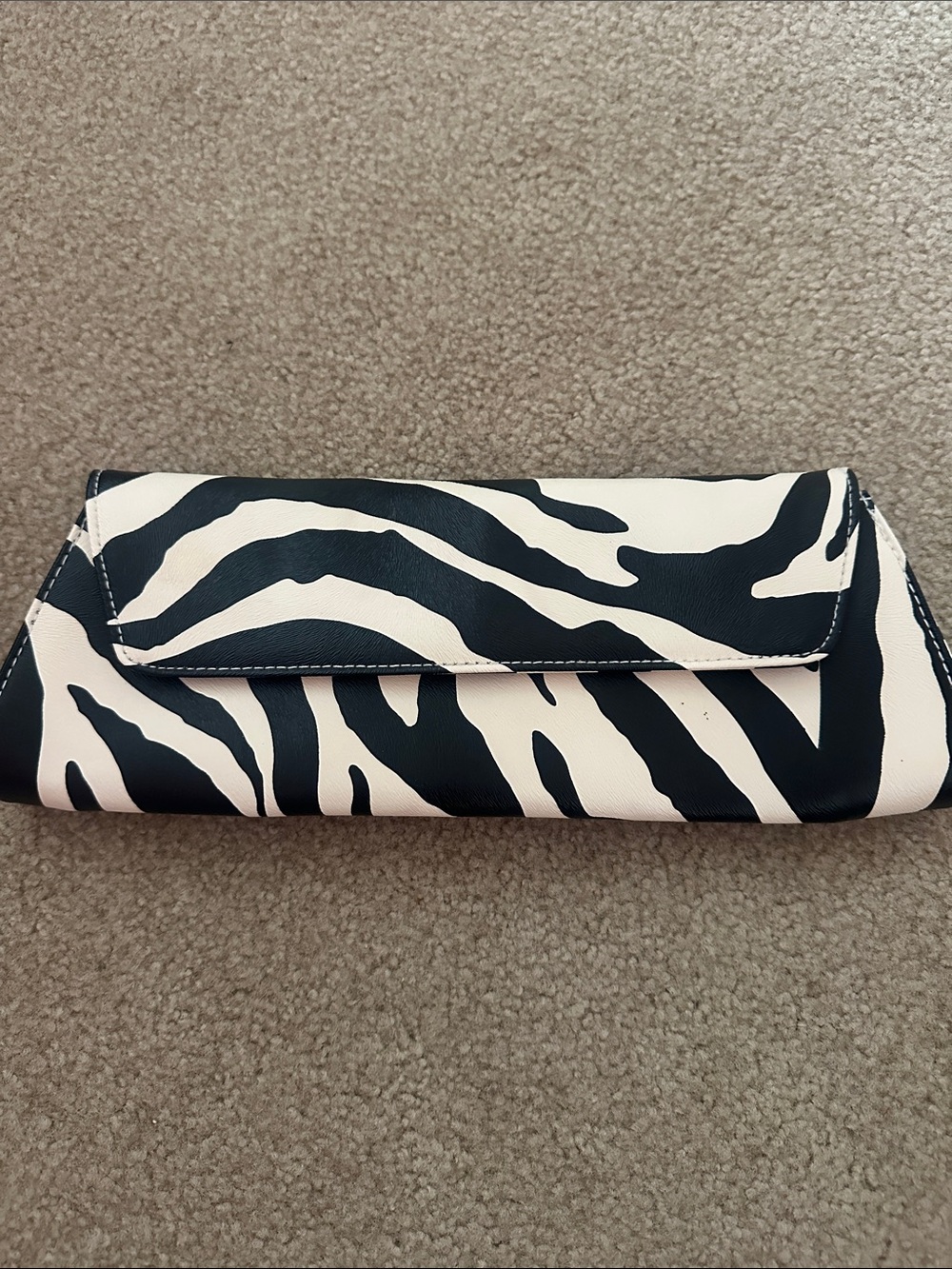 Zebra Print Black and White Clutch Bag - Picture 1 of 3
